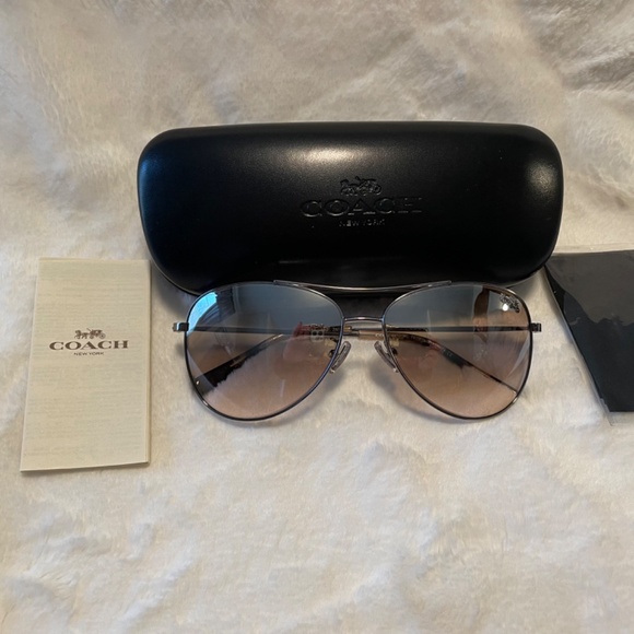 Sunglasses - Picture 2 of 4